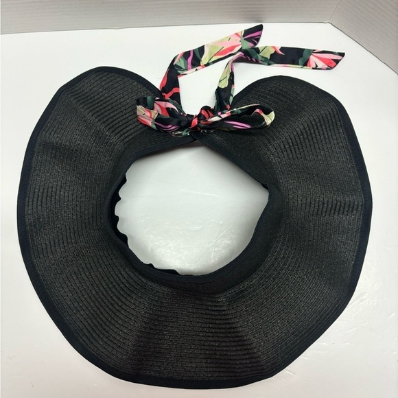 NWOT kimono and sun visor beach kit - Picture 6 of 8